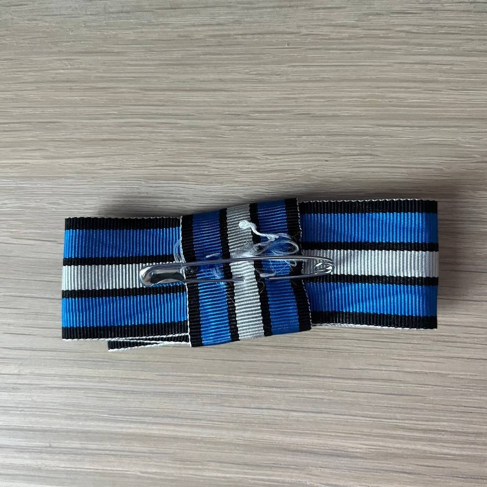 Ruusukkeen taitteluohje, vaihe 10