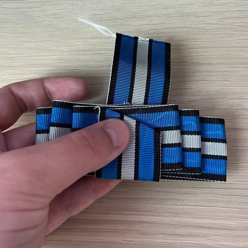 Ruusukkeen taitteluohje, vaihe 9